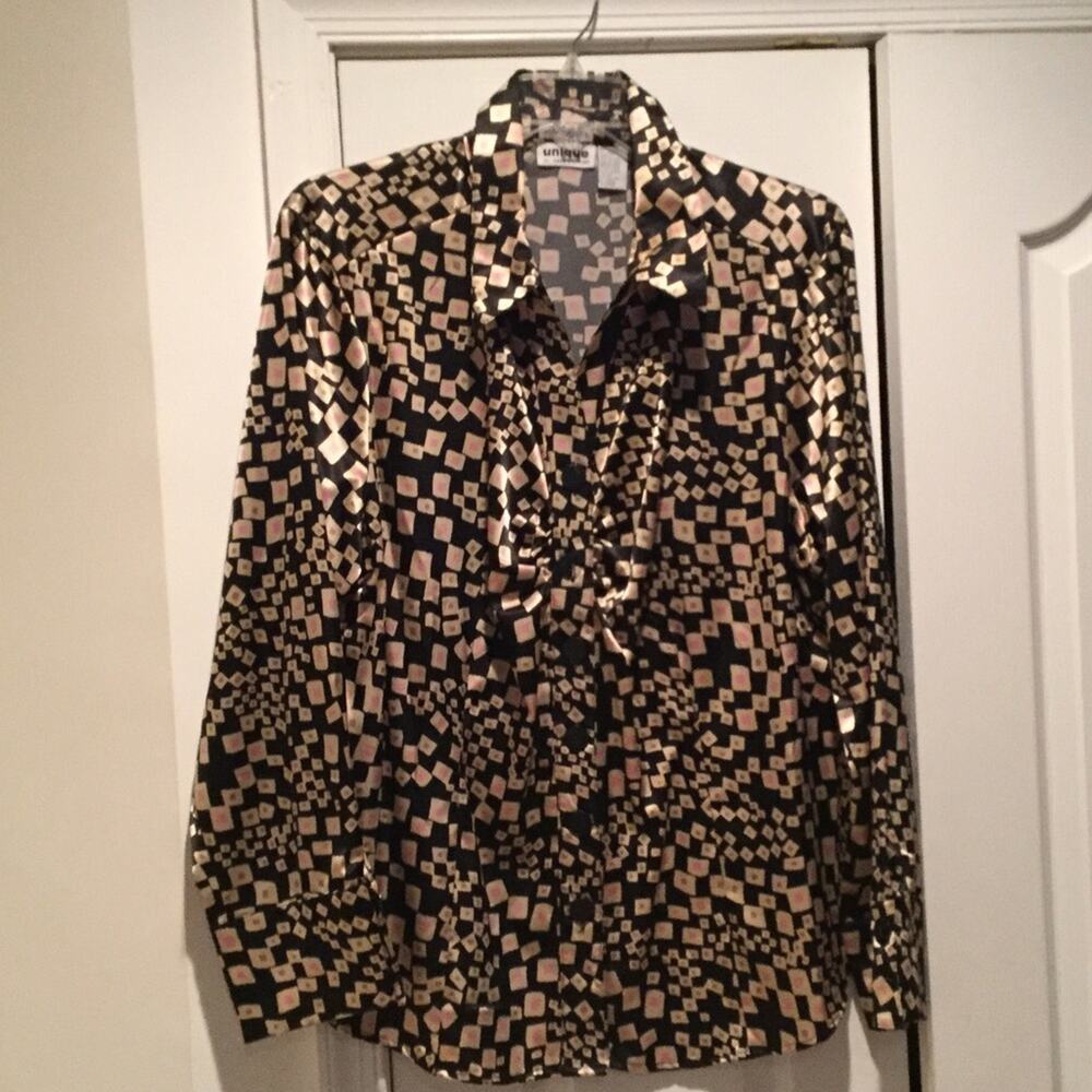 Unique spectrum 22w black gold abstract blouse